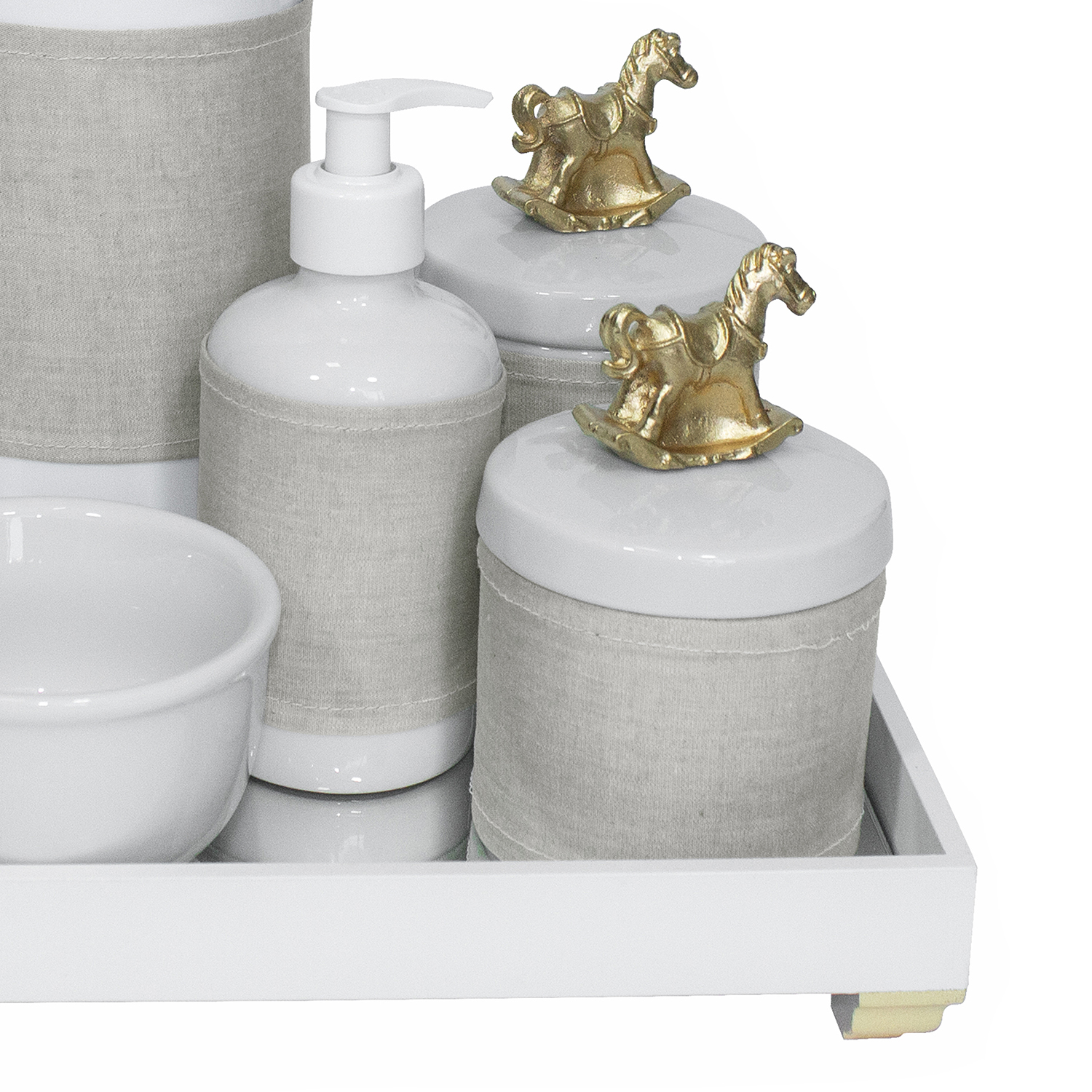 Kit Higiene Espelho Completo Porcelanas, Garrafa e Capa Cavalinho Dourado Quarto Bebê Unissex