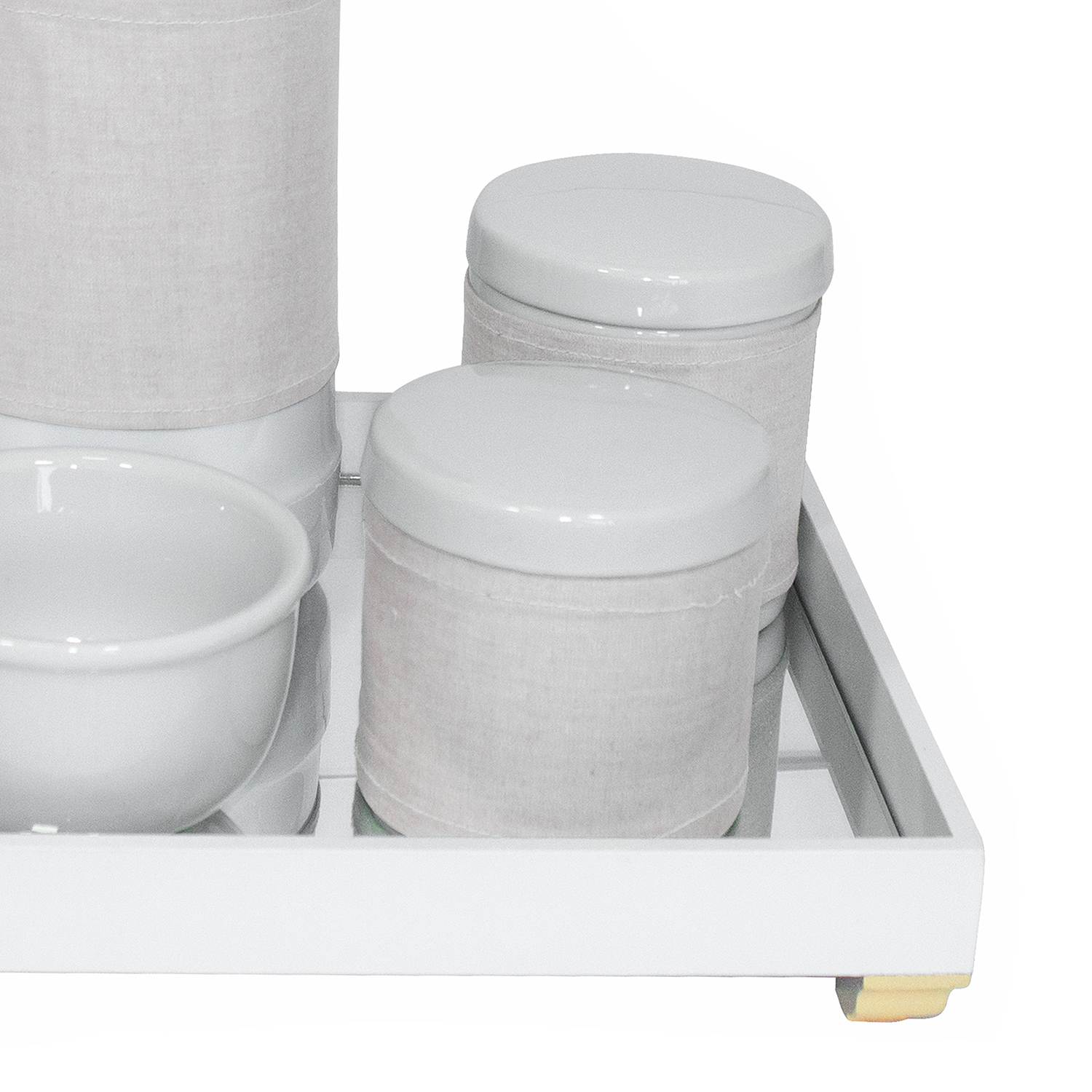 Kit Higiene Espelho Potes, Garrafa, Molhadeira e Capa Dourado Quarto Bebê Unissex