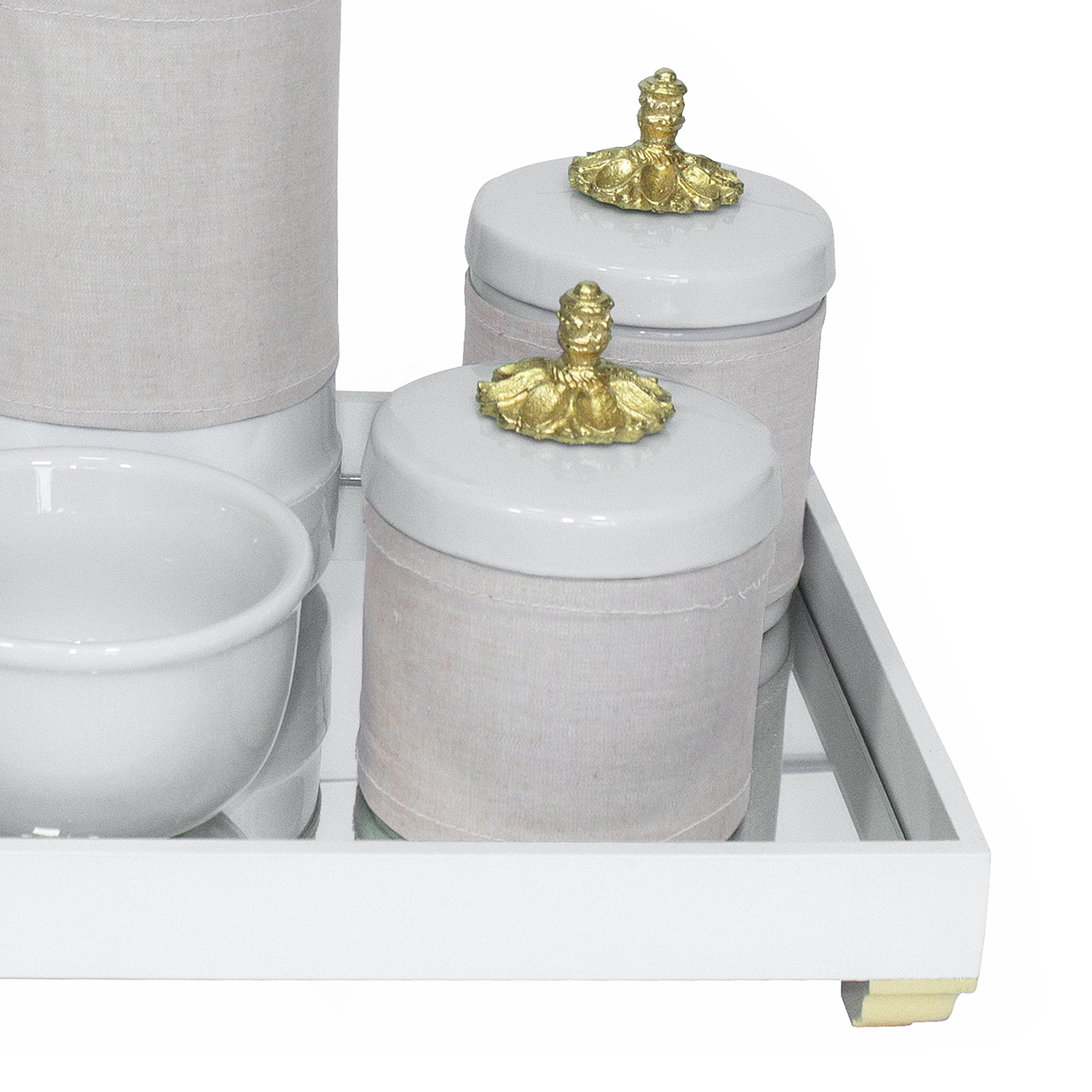 Kit Higiene Espelho Potes, Garrafa, Molhadeira e Capa Provençal Dourado Quarto Bebê Unissex