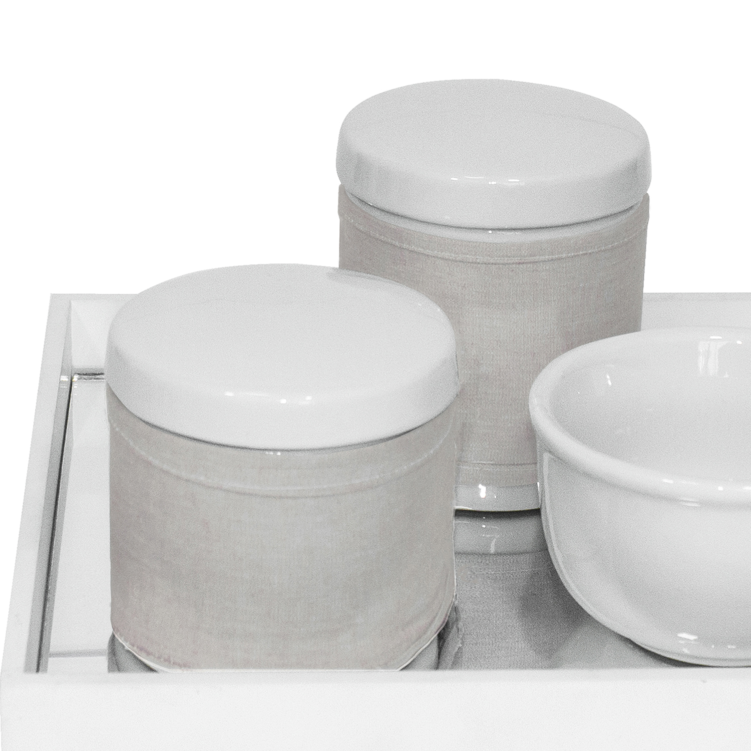 Kit Higiene Espelho Potes, Molhadeira e Capa Branco Quarto Bebê Unissex