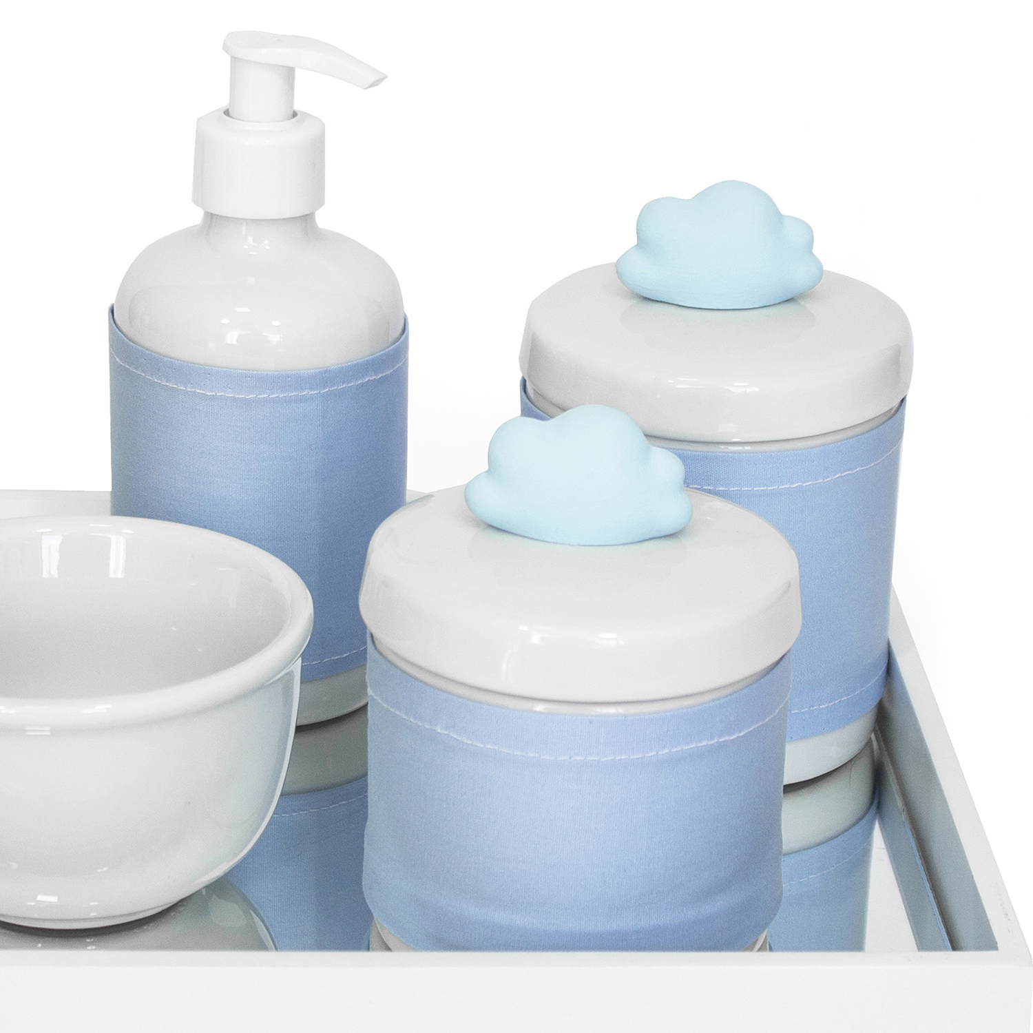 Kit Higiene Espelho Potes, Molhadeira, Porta Álcool-Gel e Capa Nuvem Azul Quarto Bebê Menino