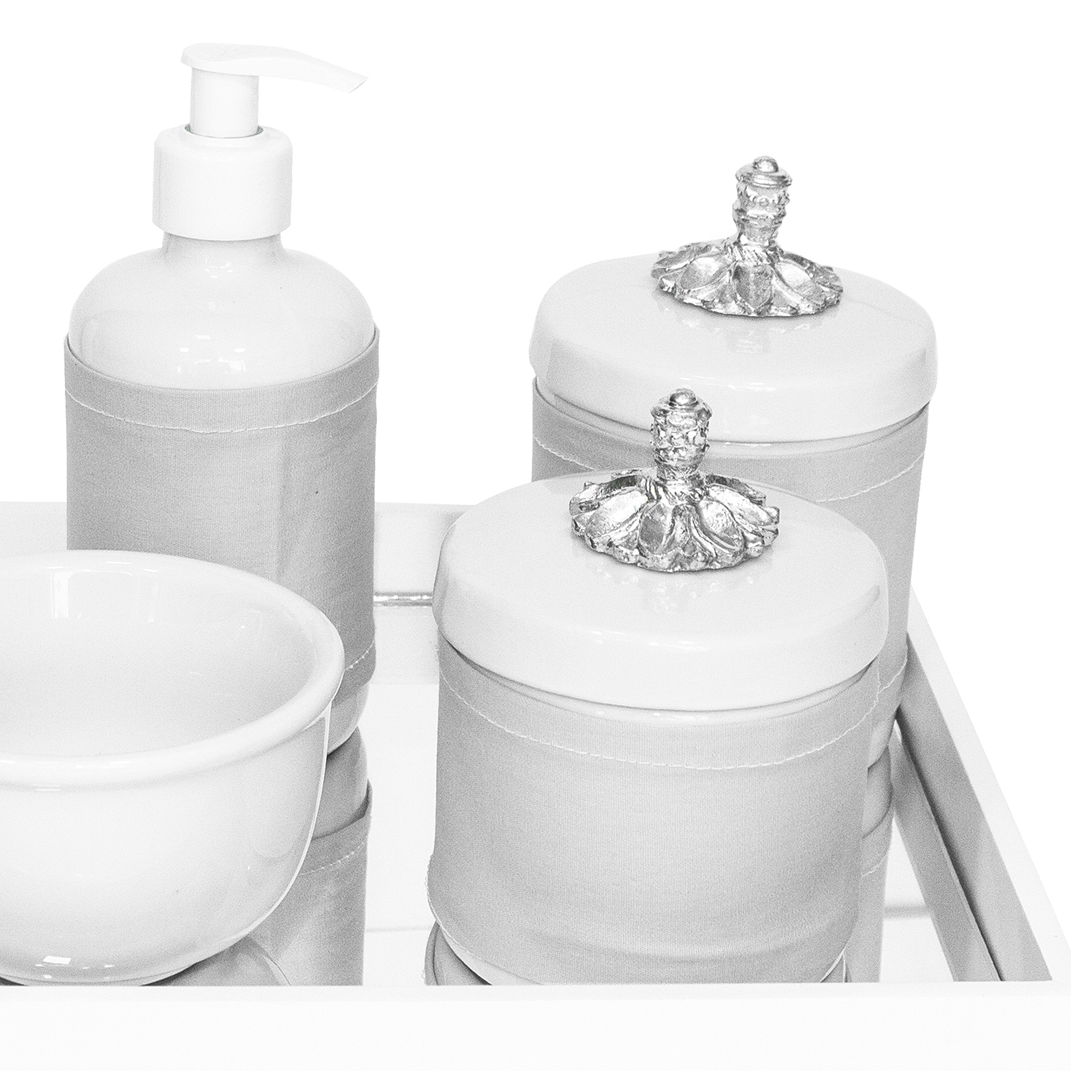 Kit Higiene Espelho Potes, Molhadeira, Porta Álcool-Gel e Capa Provençal Prata Quarto Bebê Unissex