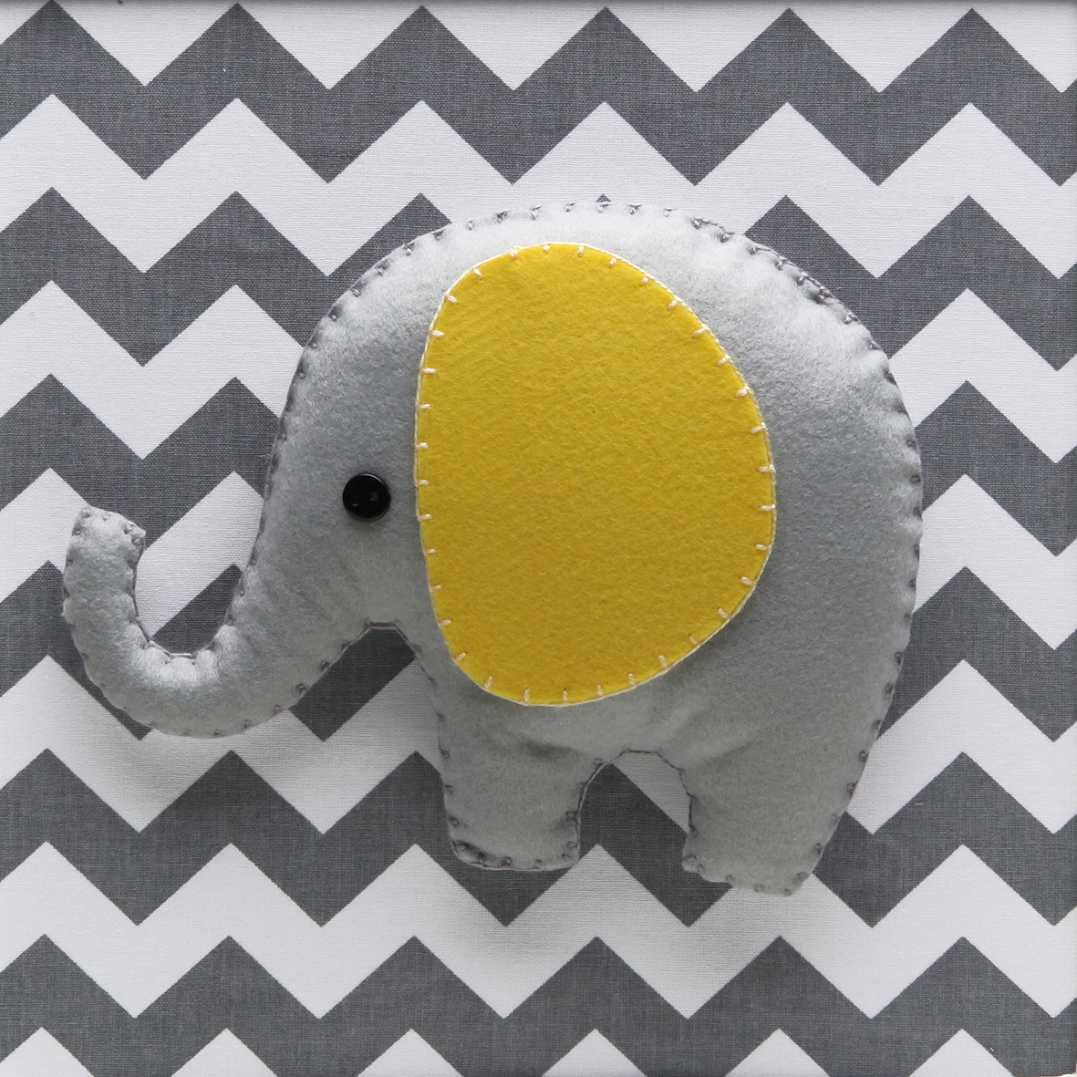 Quadro Decorativo Elefante Chevron Cinza Quarto Bebê Infantil Menina Menino