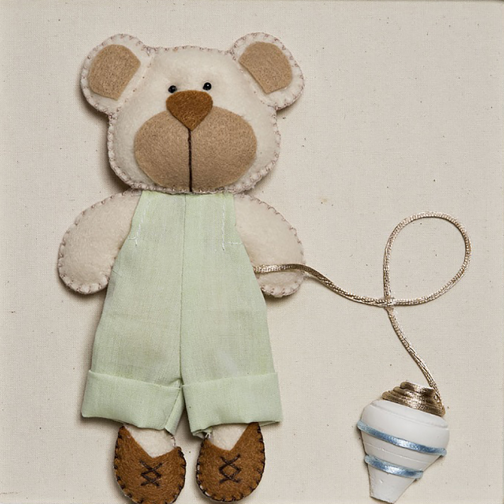 Quadro Decorativo Ursinho Com Pião Quarto Bebê Infantil Menino