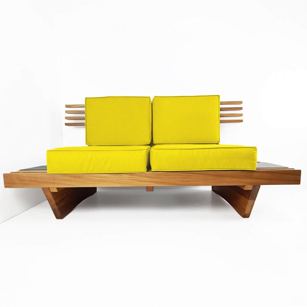Sofá 2 Lugares Xangai Madeira Nobre Amarelo Sala Moderna