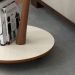 Conjunto Mesa Apoio e Lateral Vitória - Off White com Freijó - RPM Móveis