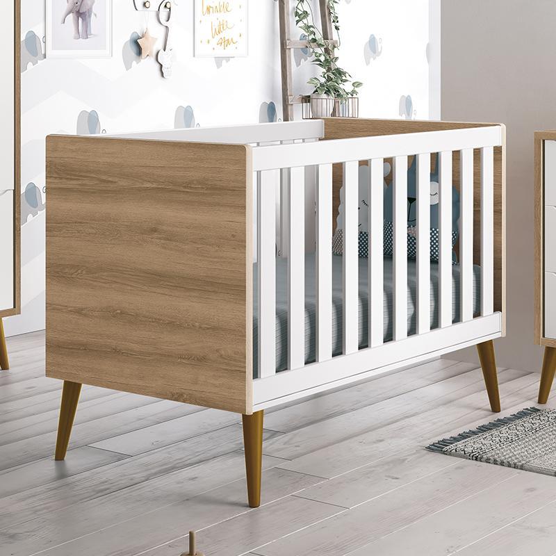 Berço Mini Cama Theo Retrô Branco Fosco/Mezzo com Pés Amadeirado - Reller Móveis