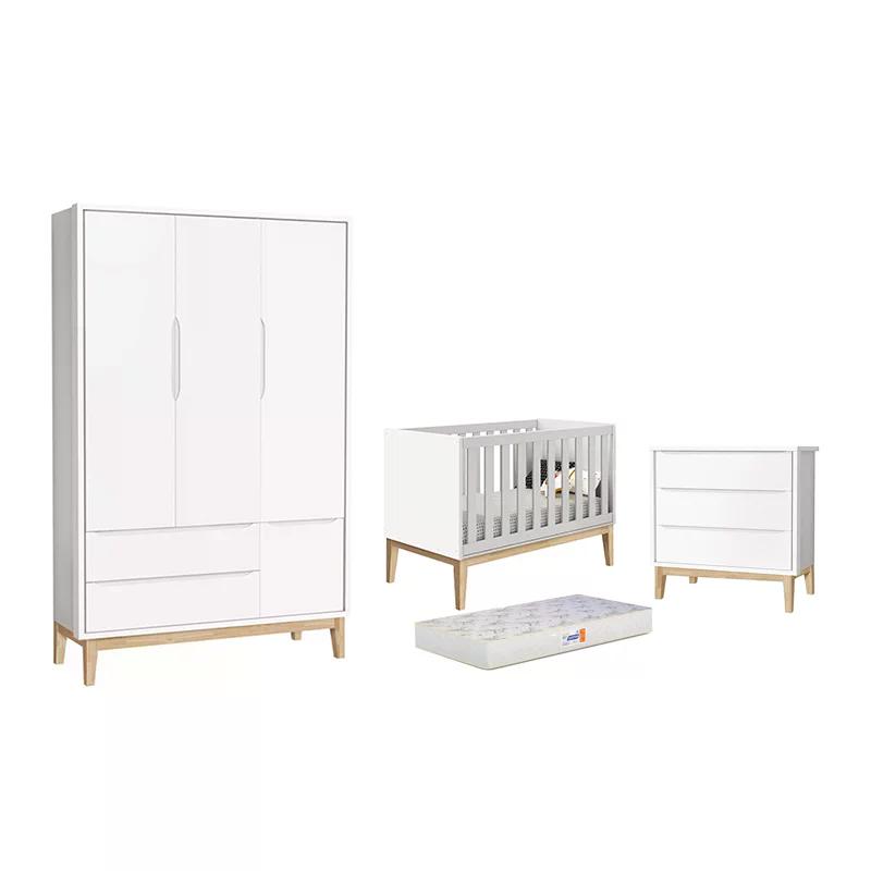 Dormitório Classic 3 Portas, Cômoda 3 Gavetas Branco com Pés Madeira Natural e Colchão D18 - Reller Móveis