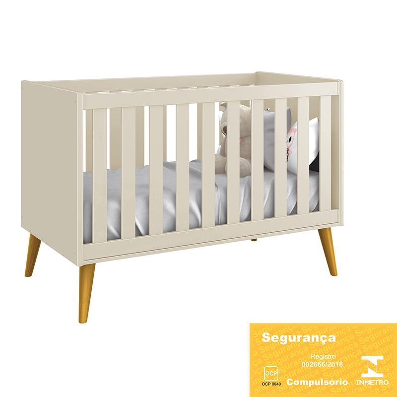 Dormitório Completo Infantil Theo 2 Portas, Cômoda 6 Gavetas, Berço Areia Fosco com Pés Amadeirado e Colchão D18 - Reller Móveis