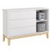 Dormitório Infantil Classic 3 Portas, Cômoda 1 Porta, Berço Branco Fosco com Pés Madeira Natural e Colchão - Reller Móveis
