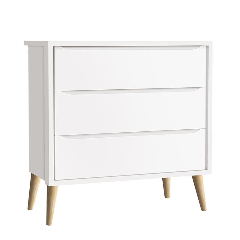 Dormitório Infantil Theo Retrô 3 Portas, Cômoda, Berço, Mesa de Apoio Branco Fosco com Pés Madeira Natural e Colchão - Reller Móveis