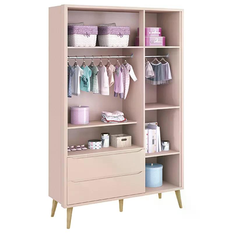 Dormitório Theo 3 Portas, Cômoda 3 Gavetas Rosa com Pés Madeira Natural e Colchão D18 - Reller Móveis