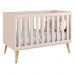 Dormitório Theo 3 Portas, Mesa de Canto Rosa com Pés Madeira Natural e Colchão D18 - Reller Móveis