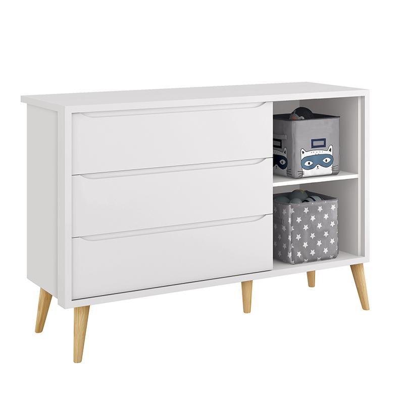 Dormitório Theo Retrô 3 Portas, Cômoda 1 Porta, Berço, Mesa de Apoio Branco Fosco com Pés Madeira Natural e Colchão - Reller Móveis