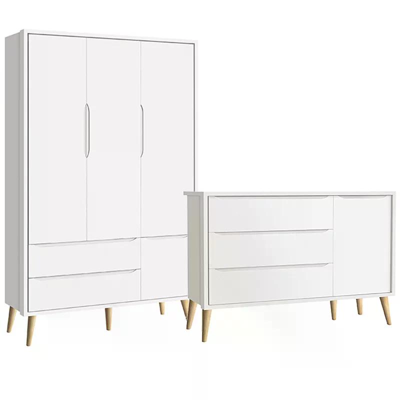 Guarda Roupa 3 Portas e Cômoda com Porta Theo Branco Fosco Pés Madeira Natural - Reller Móveis