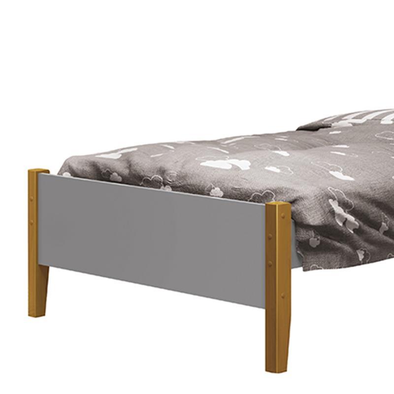 Jogo de Quarto Infantil Simba Estante Escrivaninha, Cama e Mesa de Canto Theo Cinza Fosco com Pés Amadeirado - Reller Móveis 