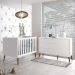 Jogo de Quarto Infantil Theo Retrô Cômoda 1 Porta e Berço Branco Fosco com Pés Amadeirado - Reller Móveis