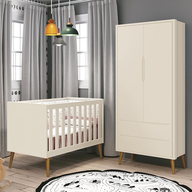 Jogo de Quarto Infantil Theo Retrô Guarda Roupa 2 Portas e Berço Areia Fosco com Pés Amadeirado - Reller Móveis