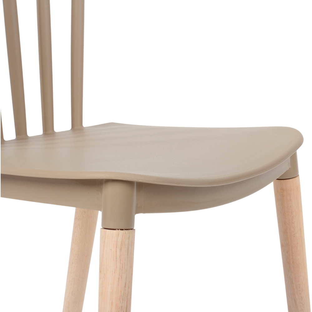 Cadeira Windsor de Jantar Eames Fendi