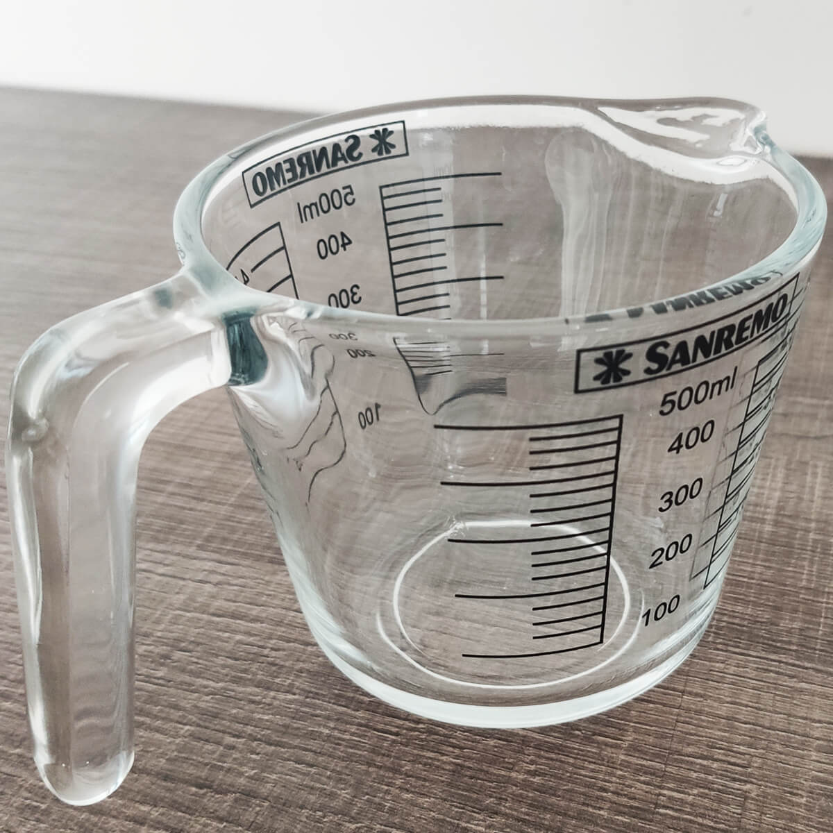 Jarra Medidor Vidro Graduada Copo Receitas Contador Com Bico 500ml Sanremo