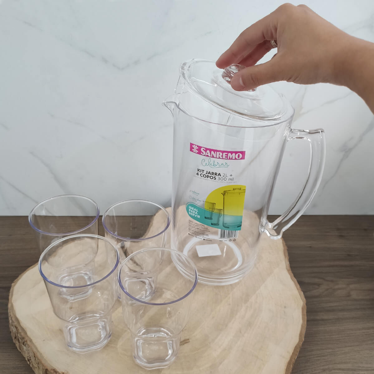 Jogo Jarra de Acrílico 2L e 4 Copos para Bebidas Água Suco Transparente Sanremo