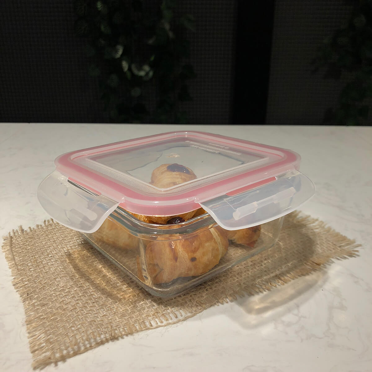Pote Quadrado Vidro Sanremo Tampa Hermética Trava 700ml