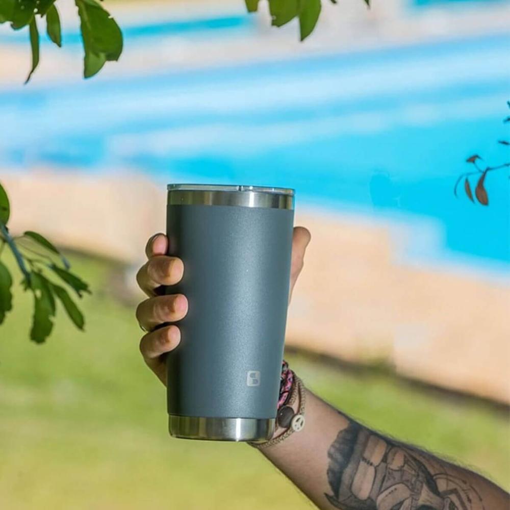 Kit Copo Térmico com Tampa 500ml e Garrafa Térmica 650ml Tampa Dupla Inox Everest Soprano Cinza