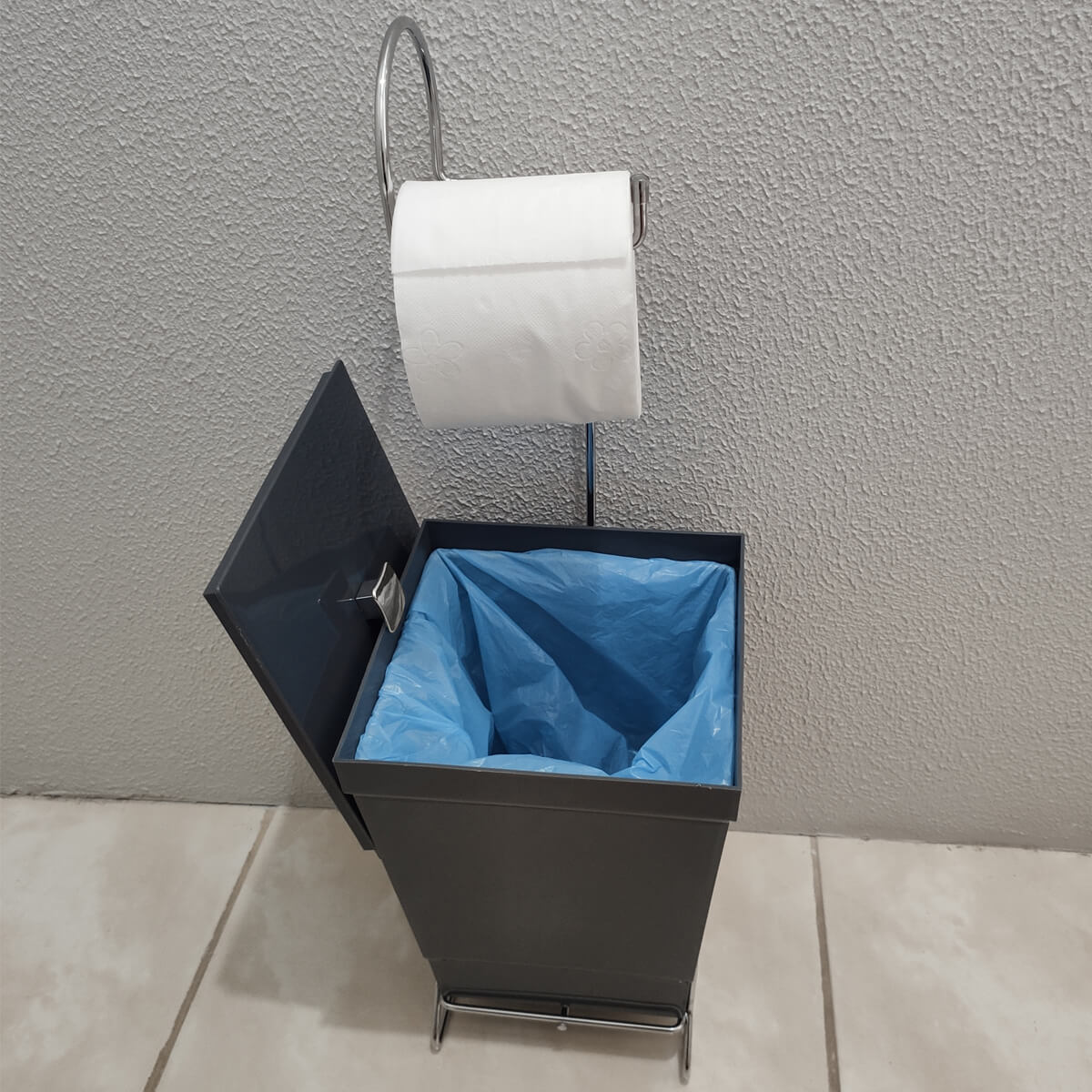 Suporte Para Papel Higiênico Com Lixeira De Chão Banheiro Cinza