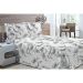 Kit Colcha Piquet Favo Casal Top Confort Branco com Floral Azul 3 peças Textil Lar
