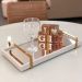 Bandeja Espelhada MDF Laqueado Off White com Alça em Metal Dourado