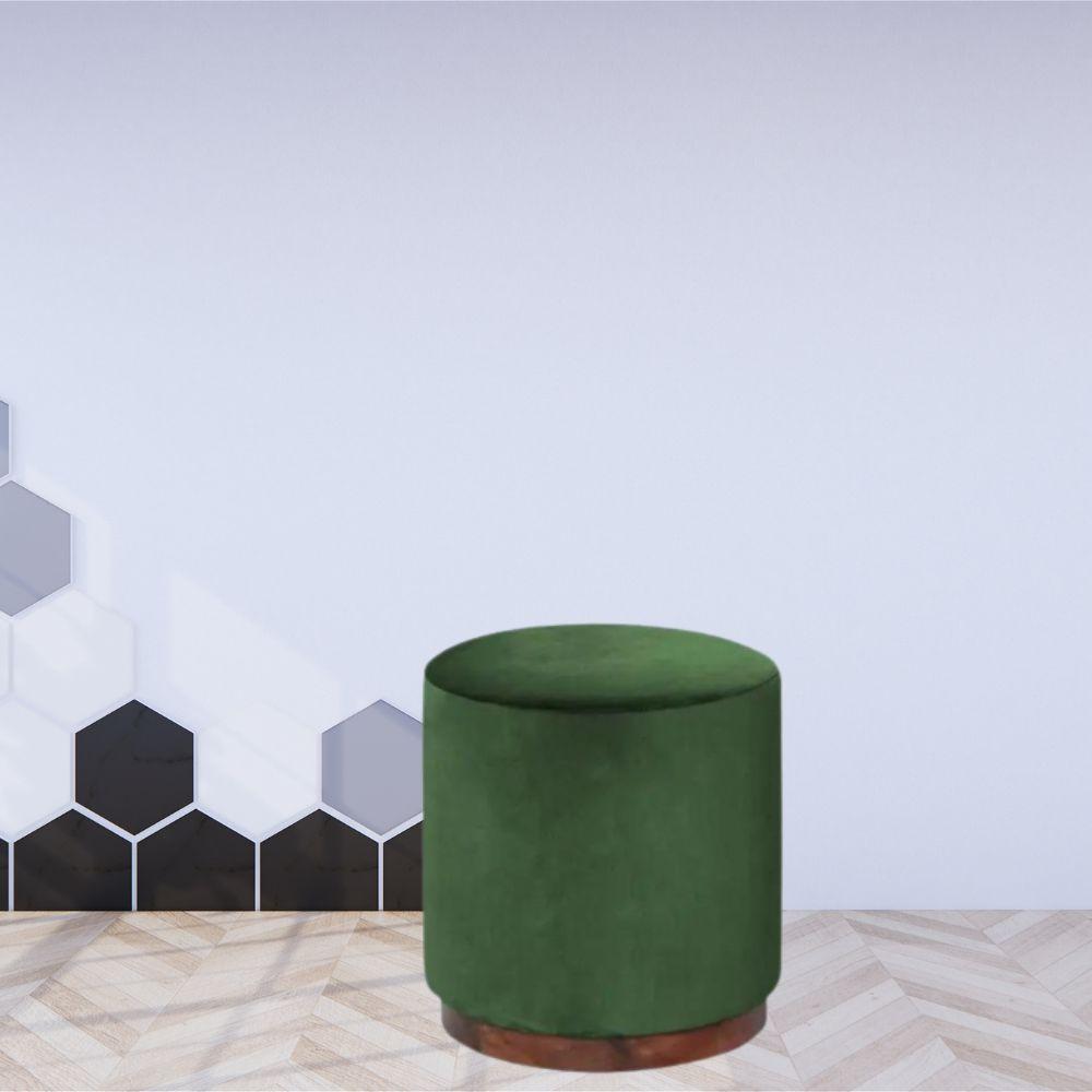 Puff Barcelona Decorativo com Veludo Verde e Base Madeira