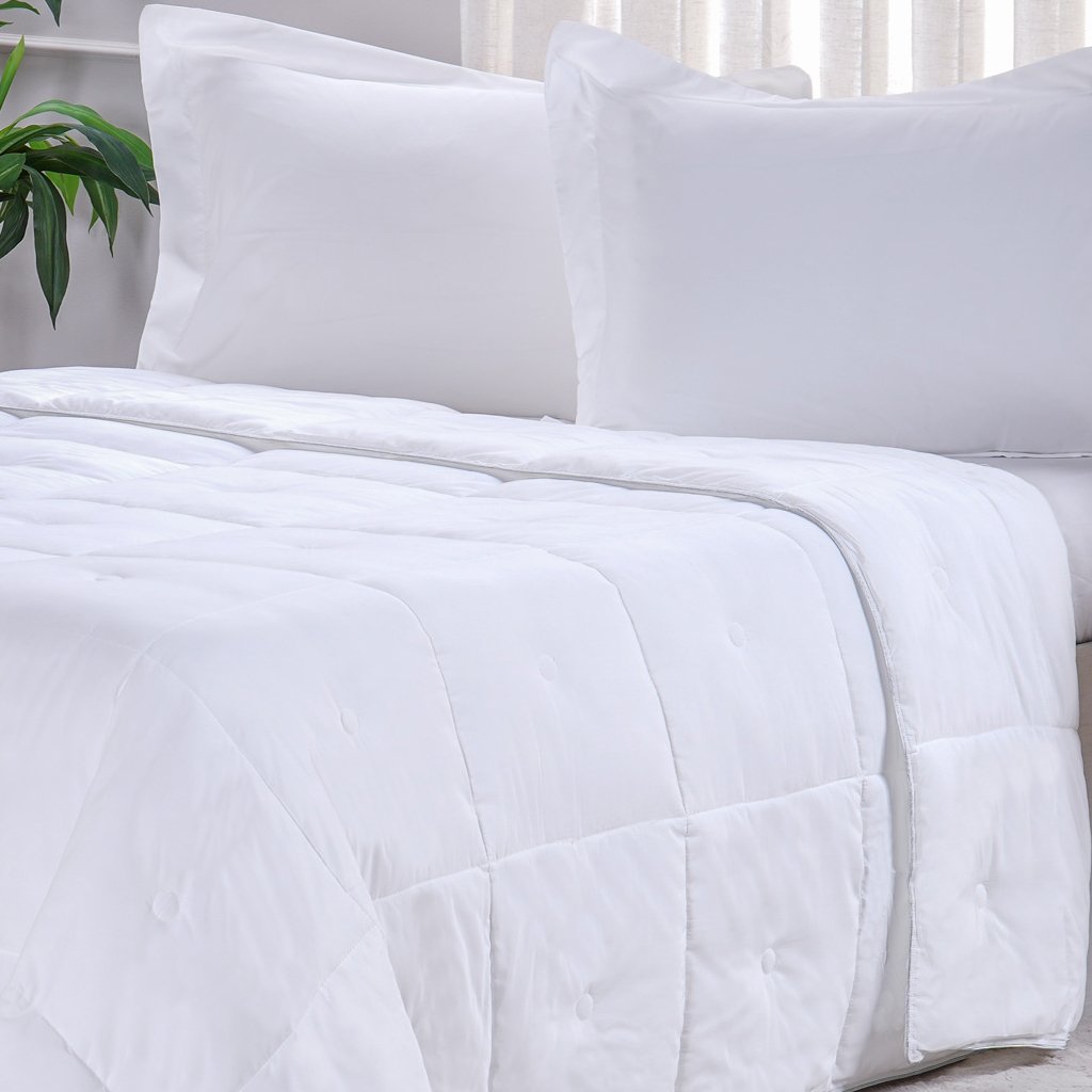 Edredom Queen Toque de Plumas 260 Fios New 220x240cm Branco