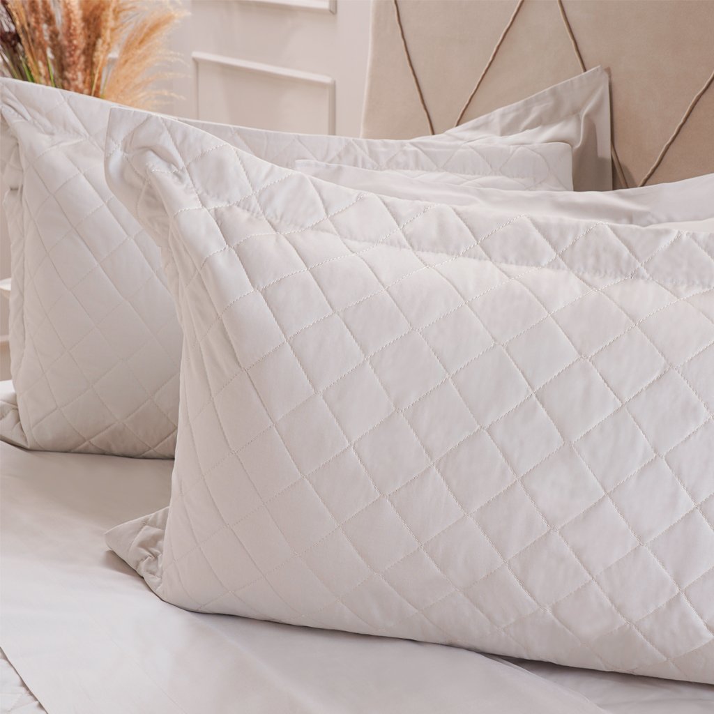 Kit Colcha Queen 200 Fios Lisa 240x260cm Luna
