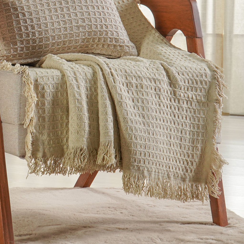 Kit Manta e 2 Capa de Almofada Decorativa para Sofá Waffle 100% Algodão 120x150cm Amendoa