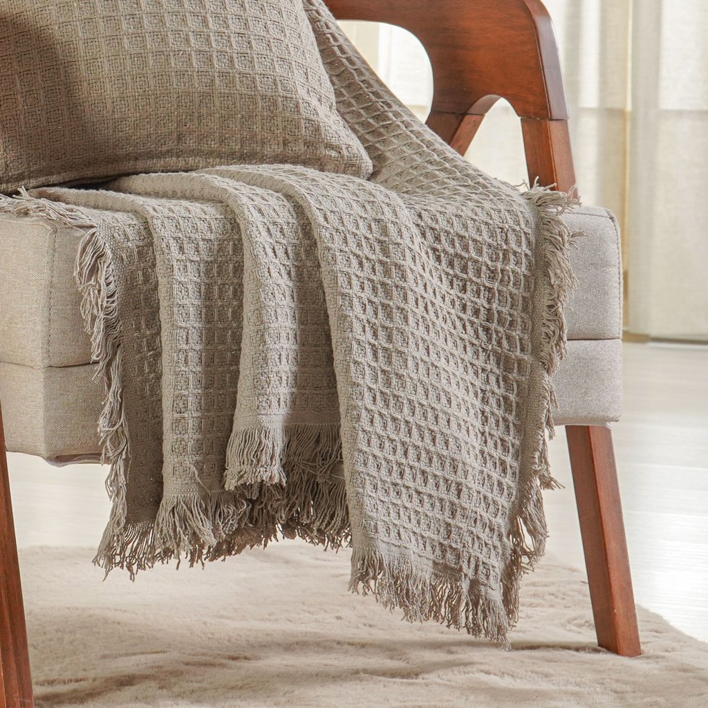 Kit Manta e 2 Capa de Almofada Decorativa para Sofá Waffle 100% Algodão 120x150cm Cashmere