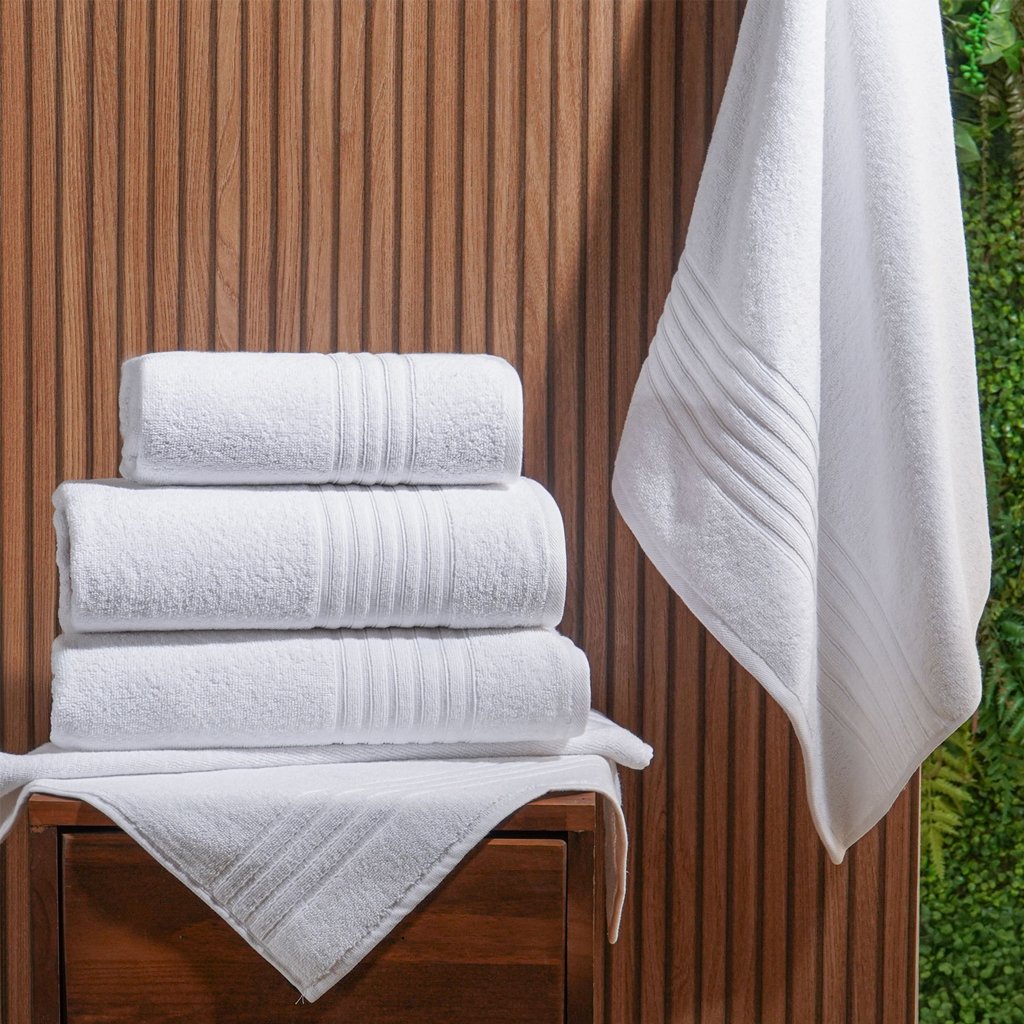 Toalha de Rosto Royal Pro 100% Algodão 450g/m² 50x80cm Branco