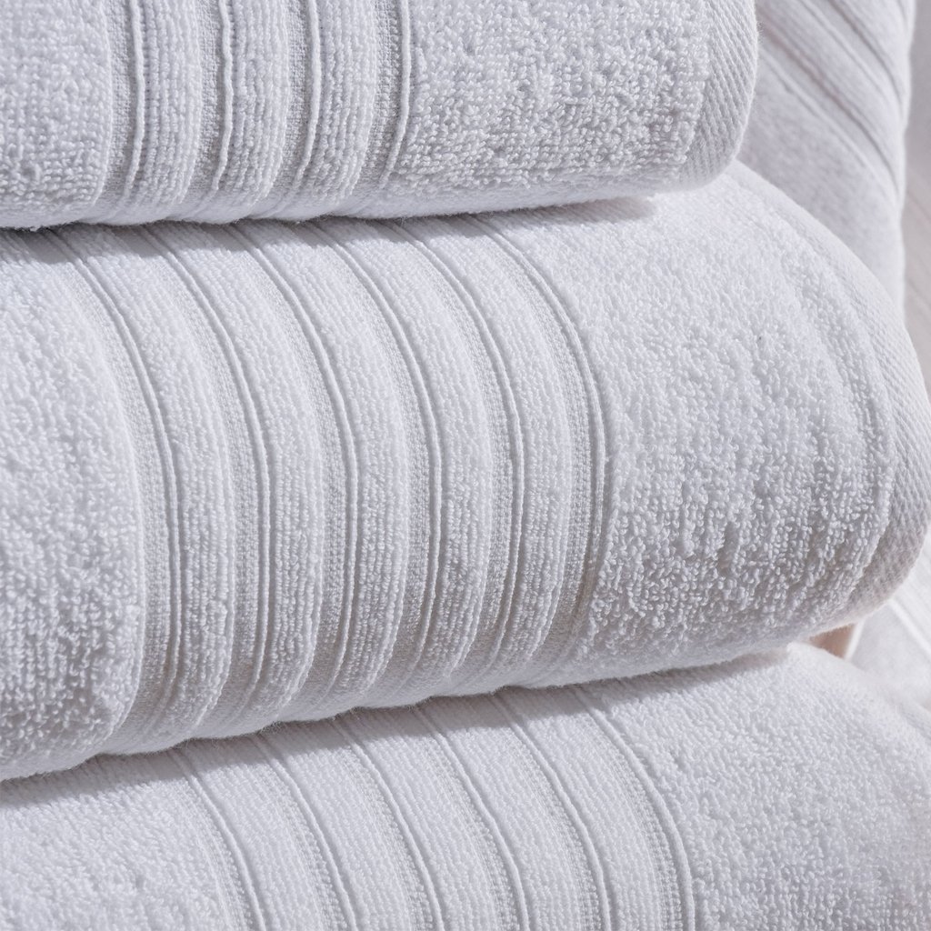 Toalha de Rosto Royal Pro 100% Algodão 450g/m² 50x80cm Branco