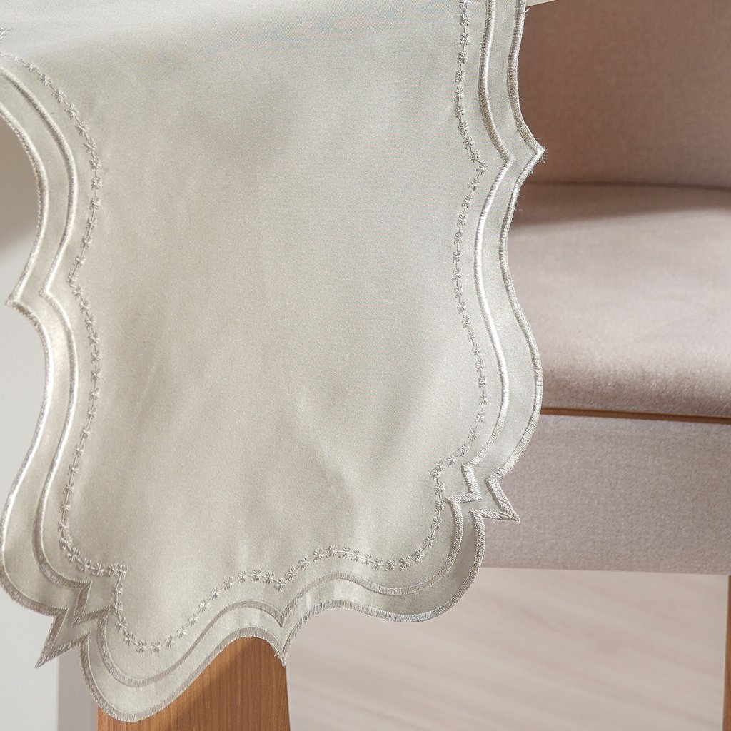 Trilho de Mesa Bordare Bordado 40x180cm Pergaminho