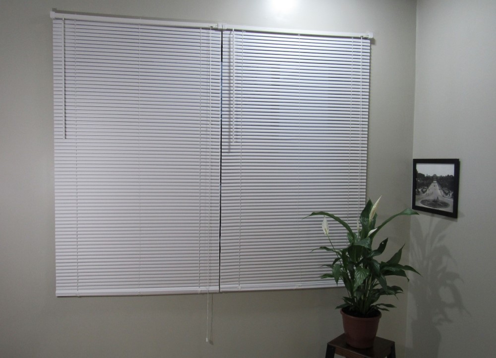 Persiana Horizontal PVC 25mm BLOCK LUXO 200larg x 160alt Branca (2 pçs)