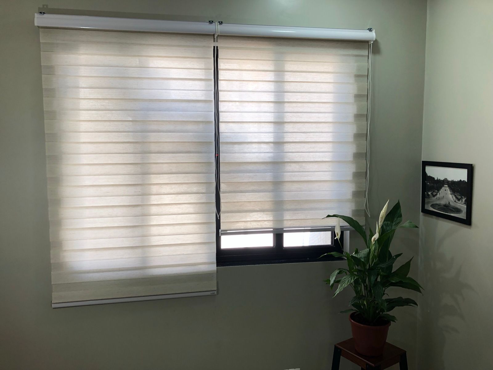 Persiana Rolo Double Vision Zebra 200larg x 220alt Linho com bando