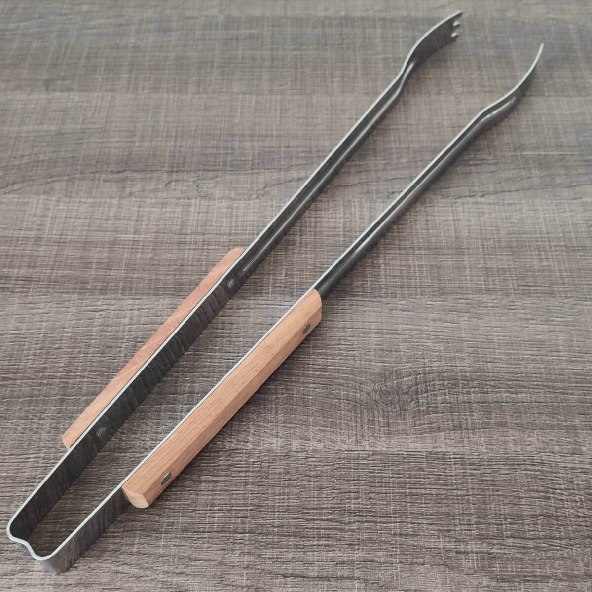 Pegador de Churrasco Carne Inox Cabo Longo Madeira 47cm Tramontina