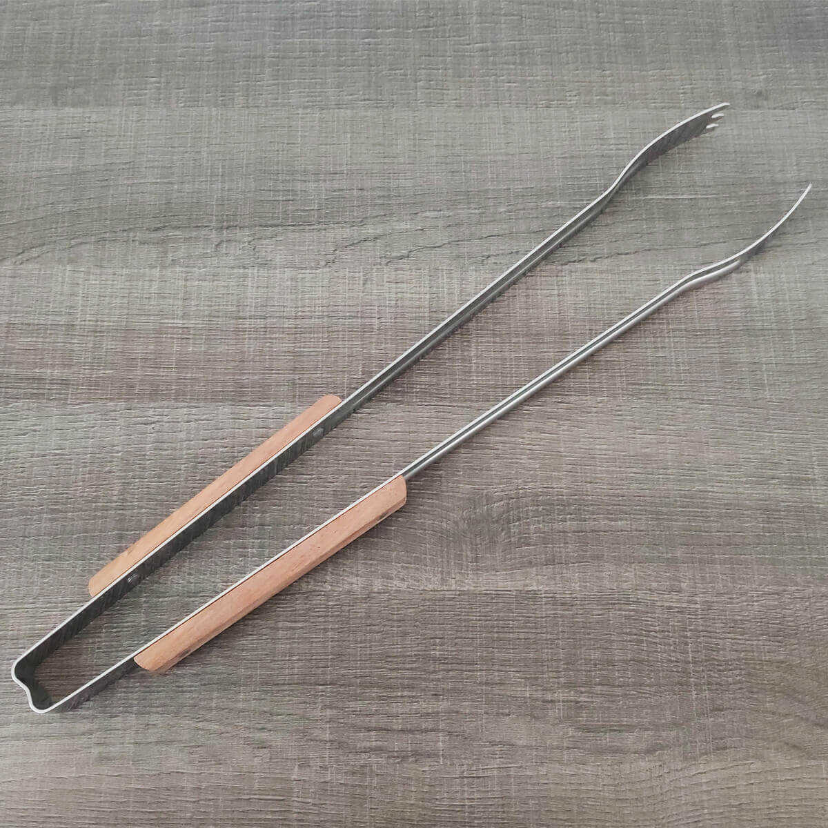Pegador de Churrasco Carne Inox Cabo Longo Madeira 47cm Tramontina