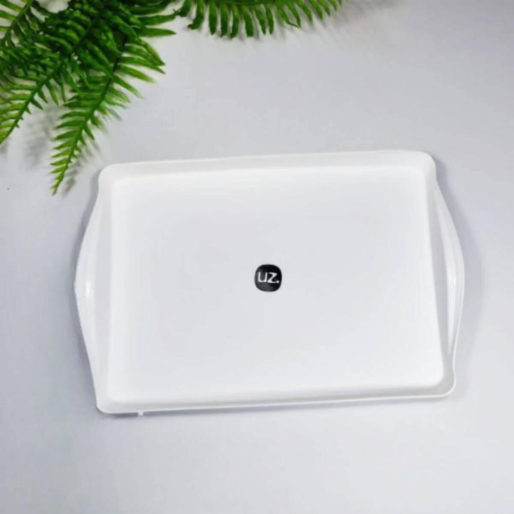 4 Bandejas de Plástico para Alimentos Plus Branca UZ 40,8cm com Alça Servir Decorar Retangular