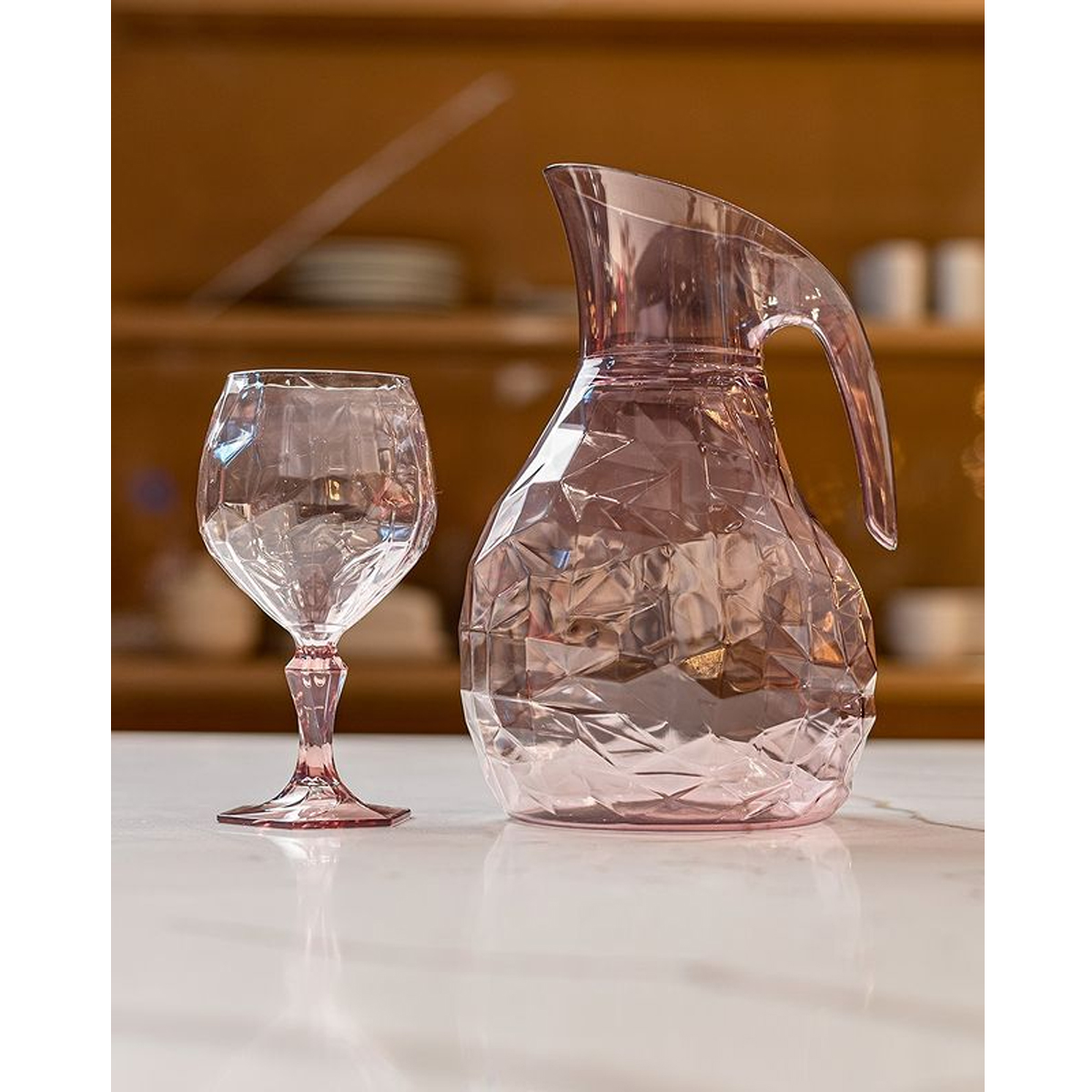 Kit Jarra 2,3L E 6 Taças 350ml Jogo De Refresco Tango Servir Água Suco Rosa Translúcido UZ