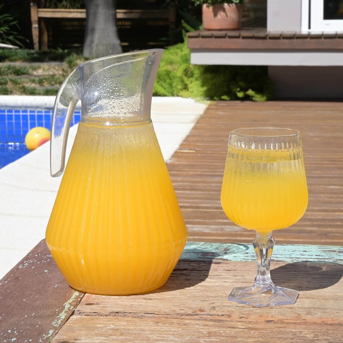 Taça Para Água Vinho Suco 350ml Plástico UZ Axé Transparente Bebidas