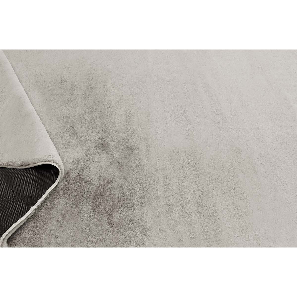 Tapete Pele de Coelho Macio Touch Prata 1,00X1,40M Via Star