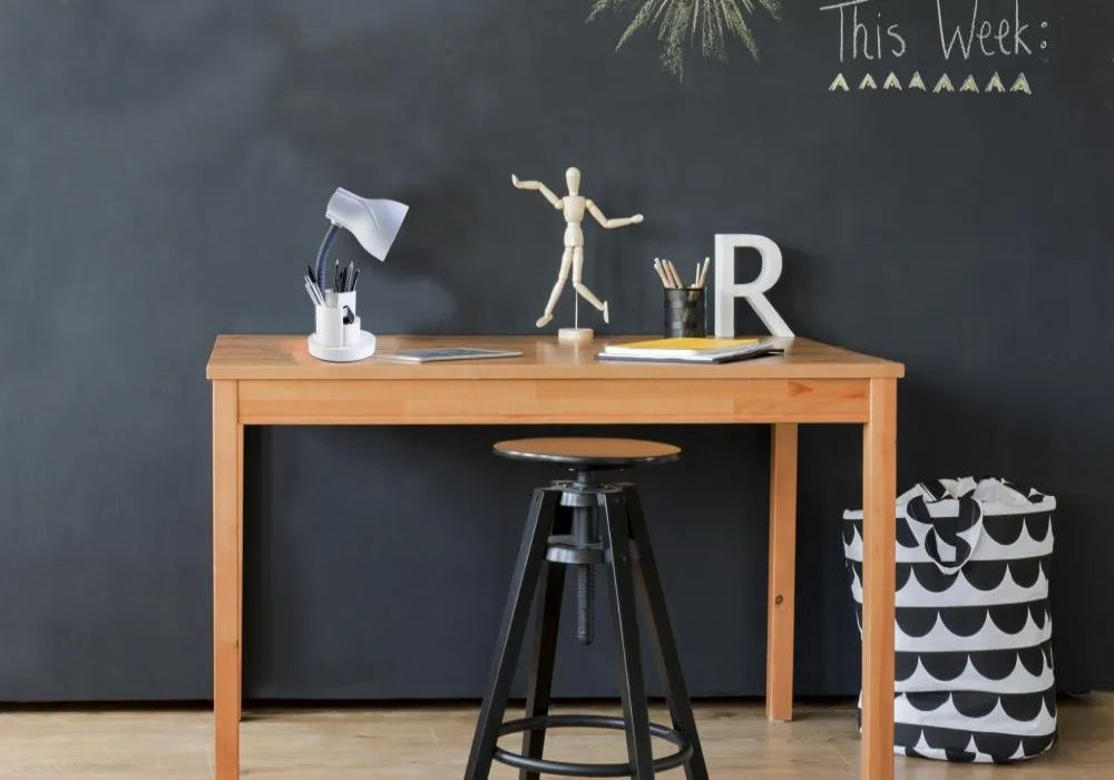 Luminária de Mesa Spiralle Branco Porta Lápis E27 Bivolt