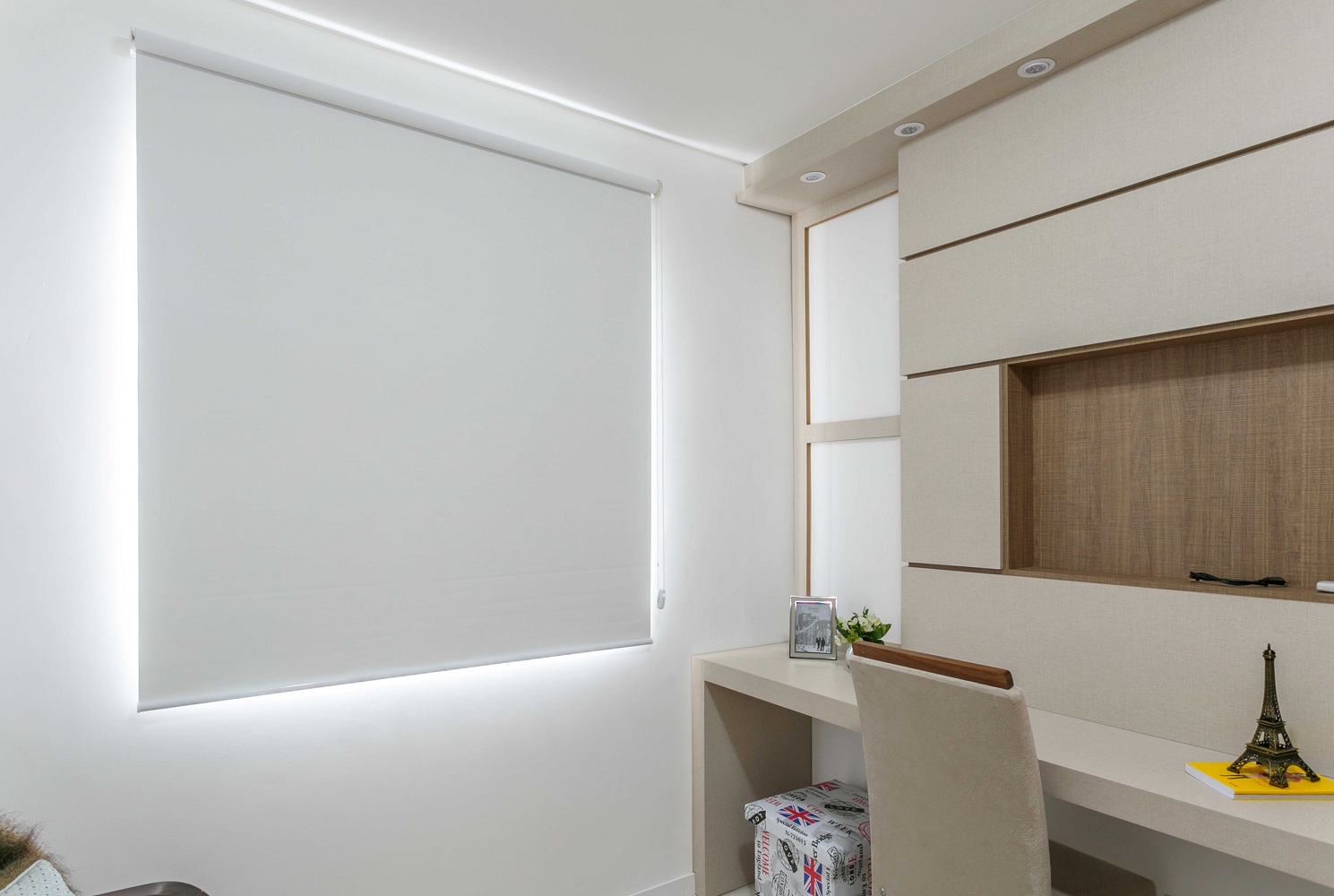 Persiana Rolo (1,40Lar. x 1,80Alt.) Tecido Blackout - Branco