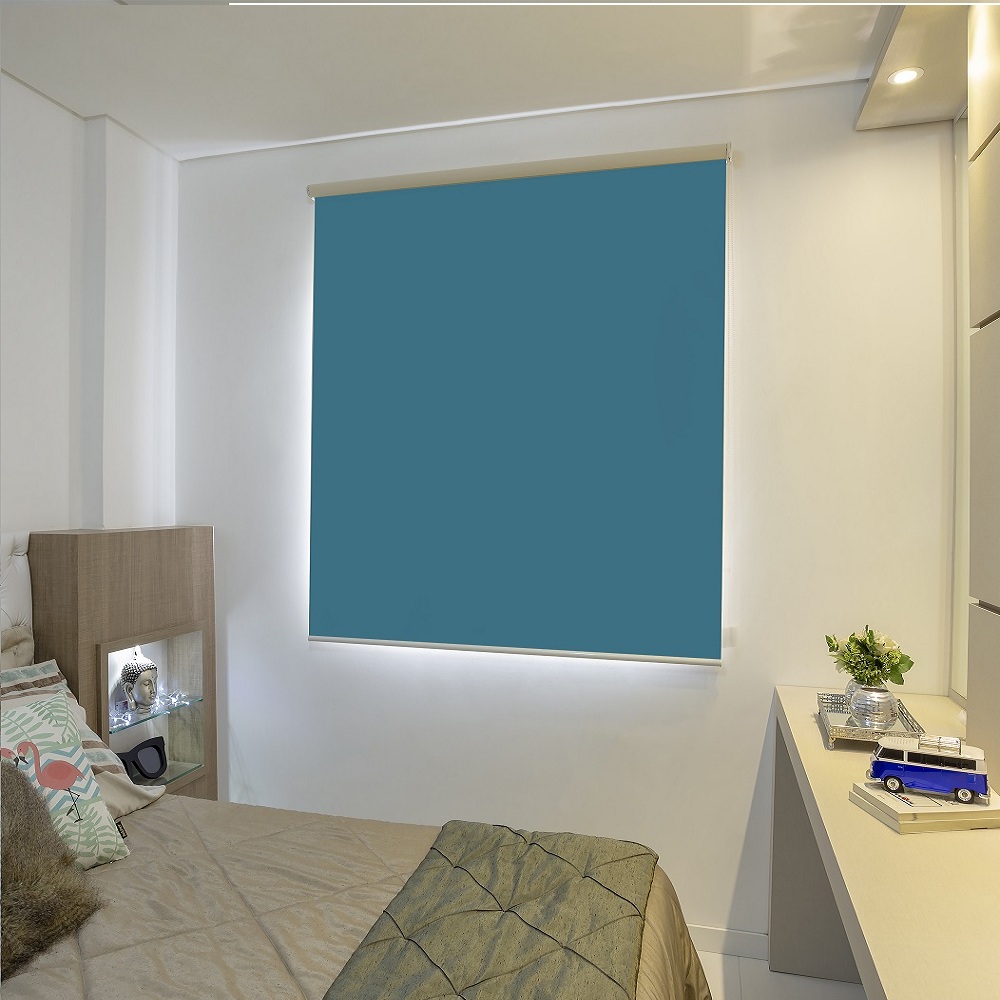 Persiana Rolo (2,40Lar. x 1,80Alt.) Tecido Blackout - Azul