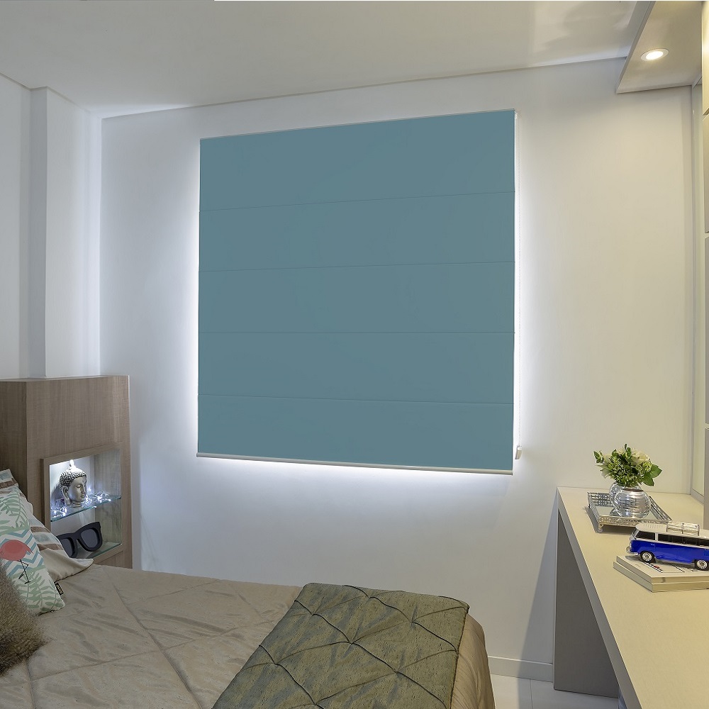 Persiana Romana (1,60Lar. x  1,80Alt.) Tecido Blackout Azul